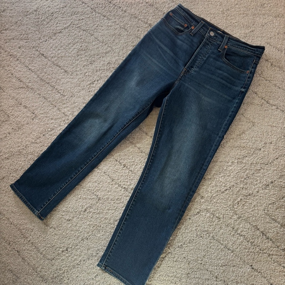 Levi's Wedgie Straight Jeans